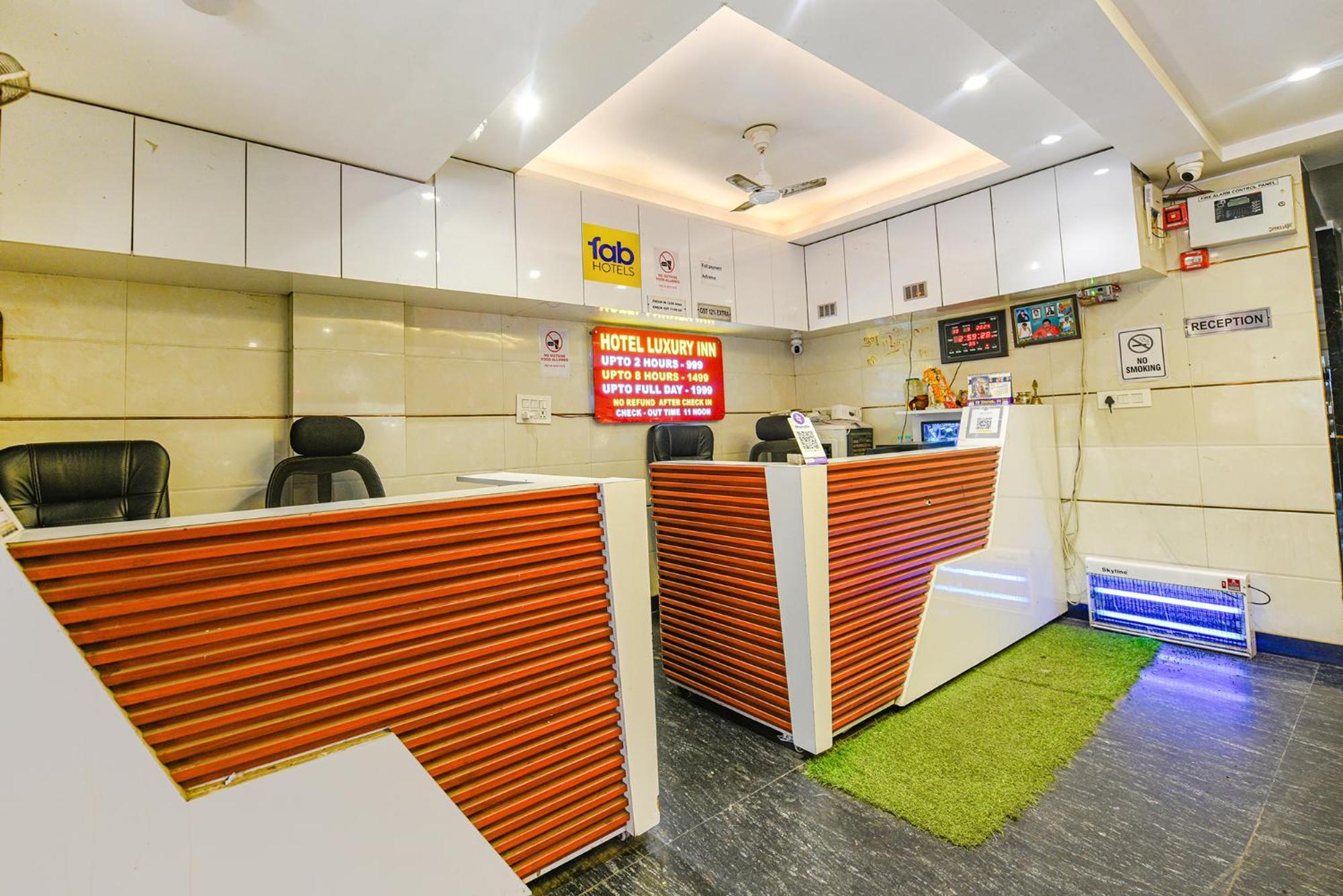 Fabhotel Luxury Inn Near Adarsh Nagar Metro Dillí Exteriér fotografie
